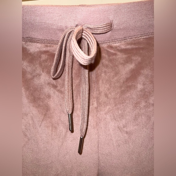 Juicy Couture Velour Lounge Pants – XL – Rhinestone Juicy Back – NWT - Picture 4 of 9